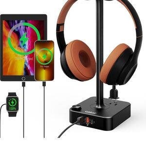 NEW IN BOX Headphone Charging Station